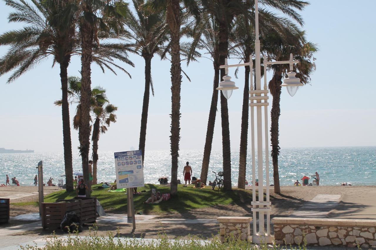 Appartamento Frente Al Mar Málaga Esterno foto